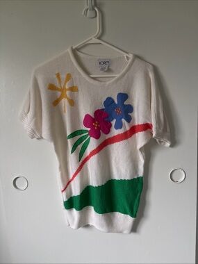 Koret Women Short Sleeve Sweater Floral Applique Grandmacore Flower Power small